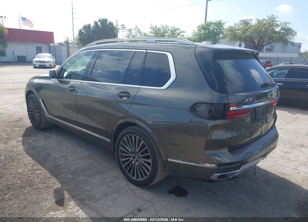 2021 BMW X7 XDRIVE40I VIN: 5UXCW2C08M9D77567