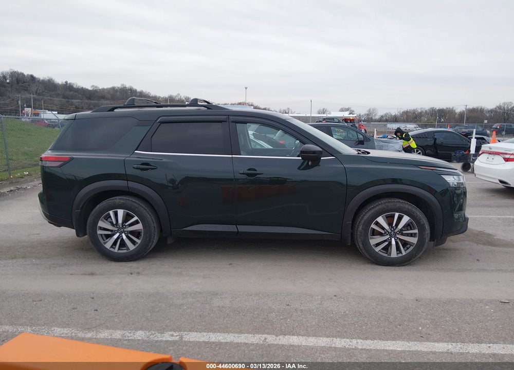 2022 NISSAN PATHFINDER SL 2WD VIN: 5N1DR3CA2NC249902