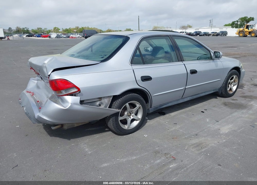 2002 HONDA ACCORD 2.3 SE VIN: 1HGCG567X2A144874
