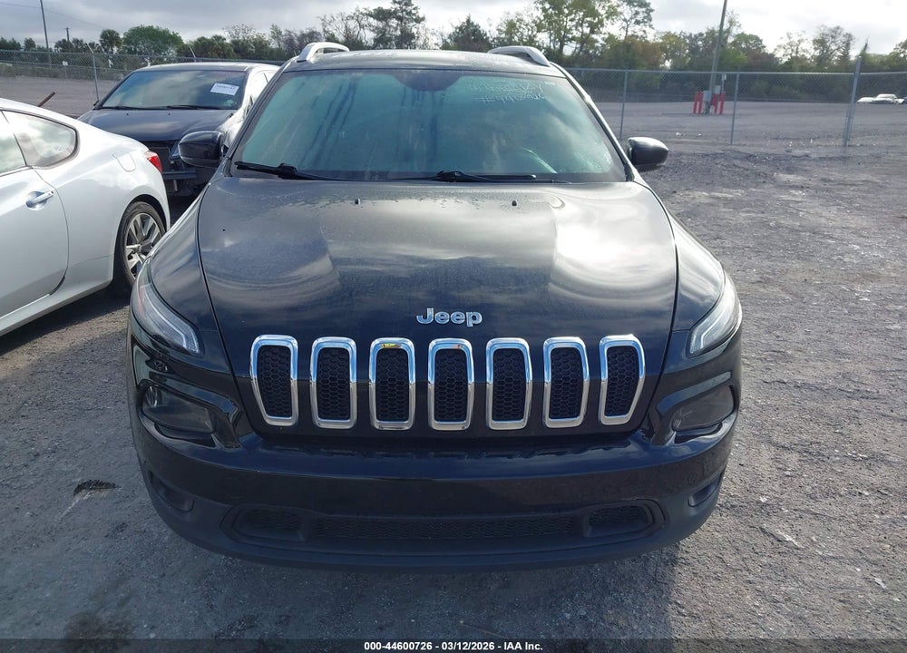 2017 JEEP CHEROKEE LATITUDE FWD VIN: 1C4PJLCB1HW619676