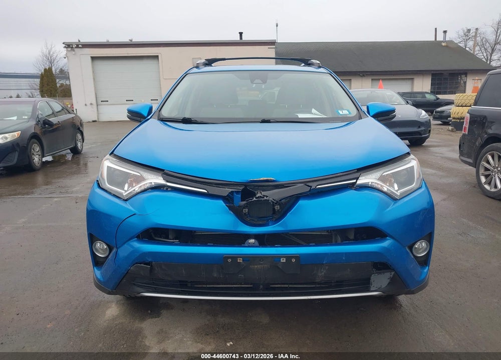 2017 TOYOTA RAV4 HYBRID XLE VIN: JTMRJREV2HD112333