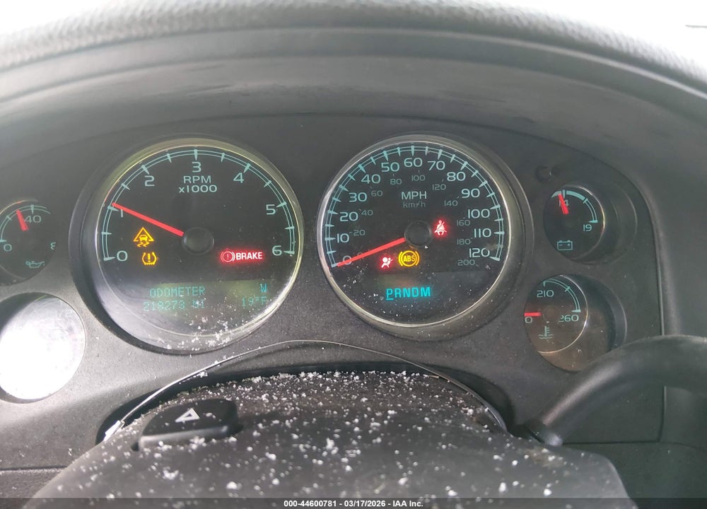 2011 GMC SIERRA 1500 DENALI VIN: 3GTP2XE23BG217892