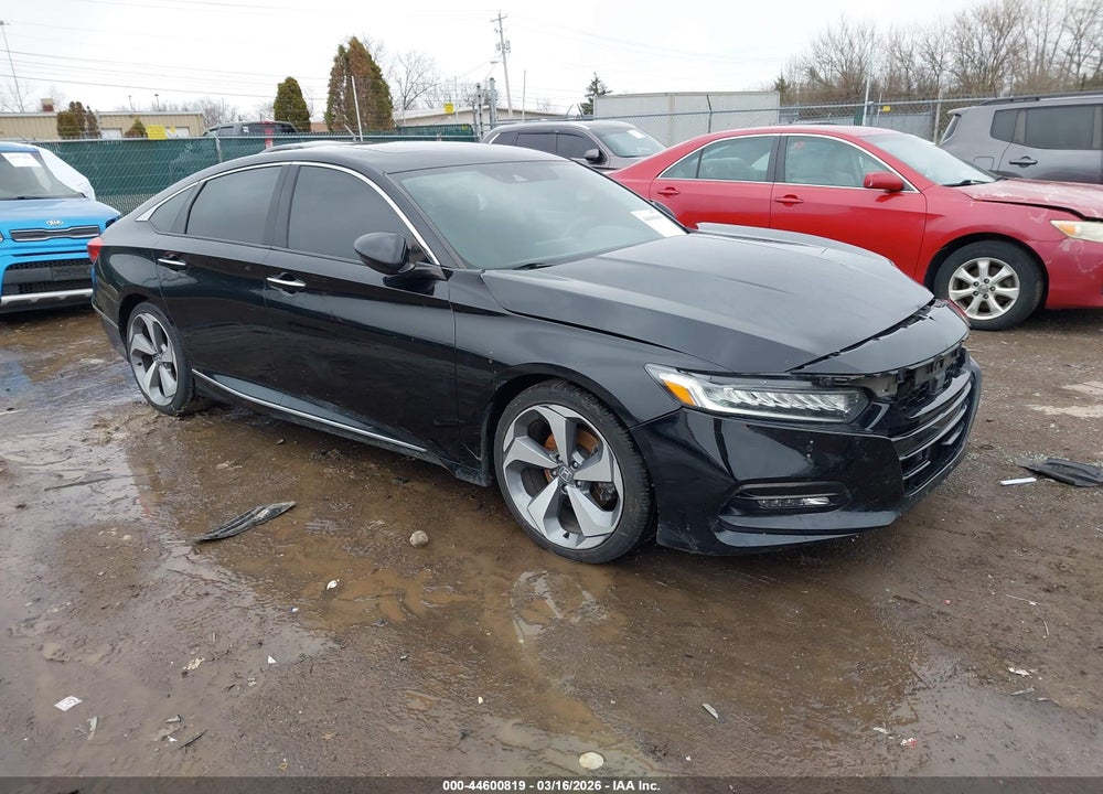 2019 HONDA ACCORD TOURING 2.0T VIN: 1HGCV2F92KA012214