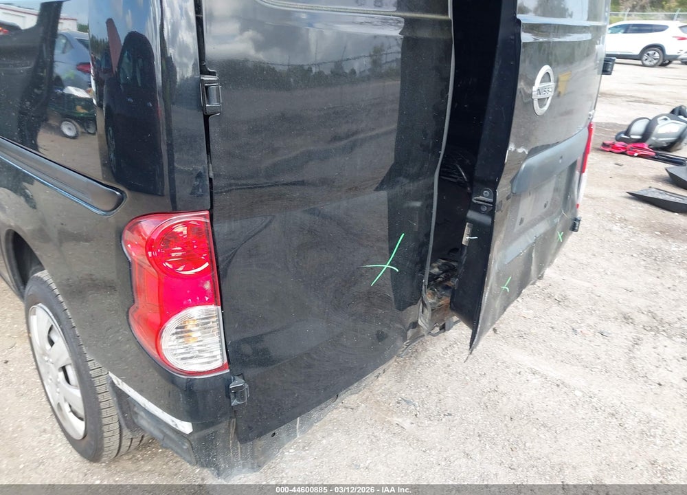 2013 NISSAN NV200 SV VIN: 3N6CM0KN1DK695823