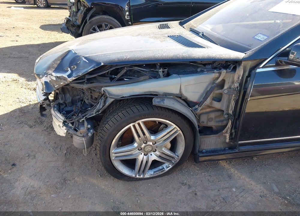 2012 MERCEDES-BENZ CL 550 4MATIC VIN: WDDEJ9EB5CA029838