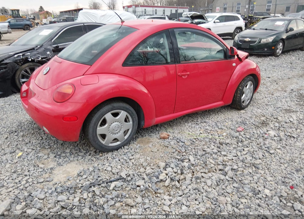 2000 VOLKSWAGEN NEW BEETLE GLS VIN: 3VWCA21C4YM435639