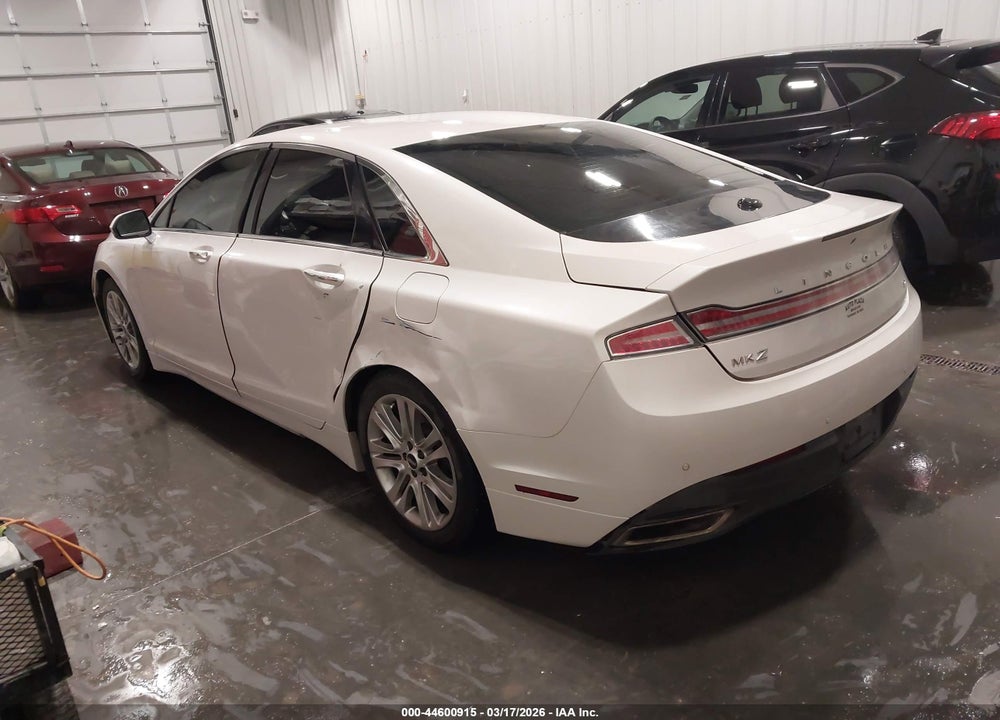 2014 LINCOLN MKZ VIN: 3LN6L2GK4ER832741