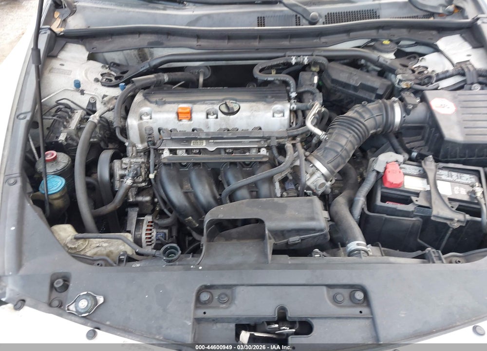 2010 HONDA ACCORD 2.4 LX-S VIN: 1HGCS1B39AA004274