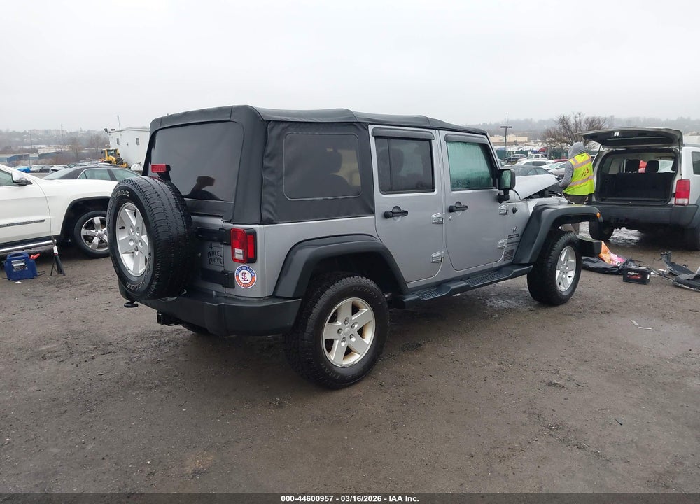 2018 JEEP WRANGLER JK UNLIMITED SPORT S 4X4 VIN: 1C4BJWDG7JL924662