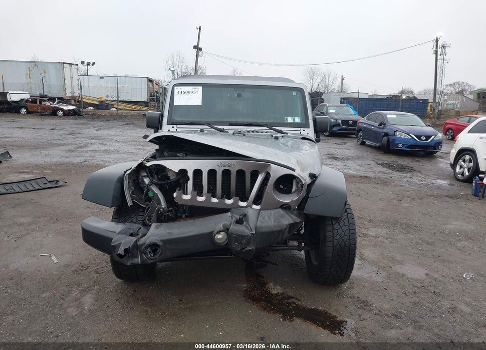 2018 JEEP WRANGLER JK UNLIMITED SPORT S 4X4 VIN: 1C4BJWDG7JL924662