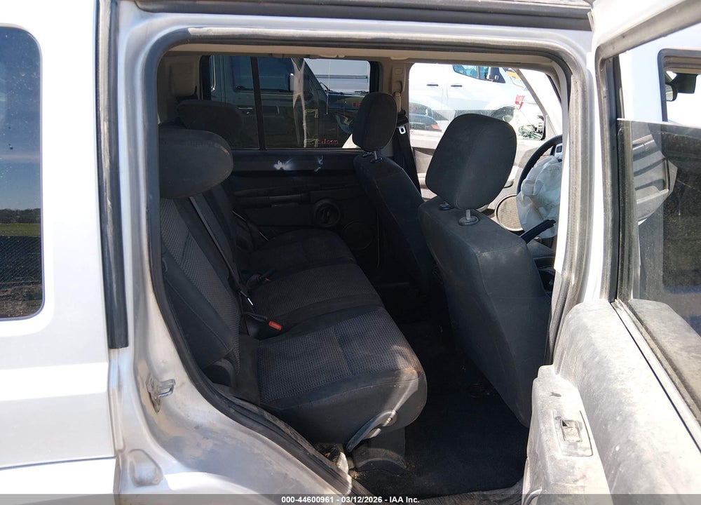2008 JEEP COMMANDER SPORT VIN: 1J8HH48K78C195042