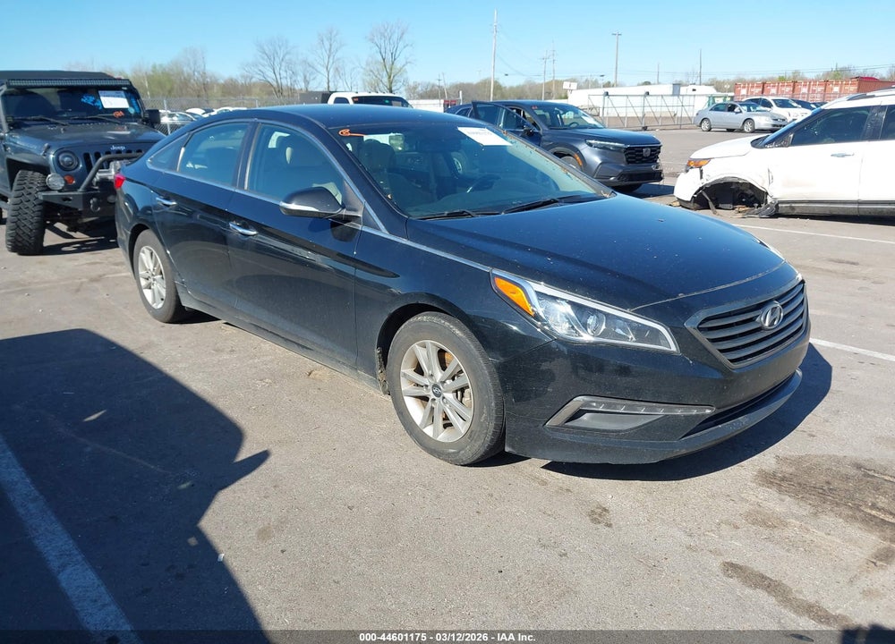 2015 HYUNDAI SONATA ECO VIN: 5NPE24AA9FH137786