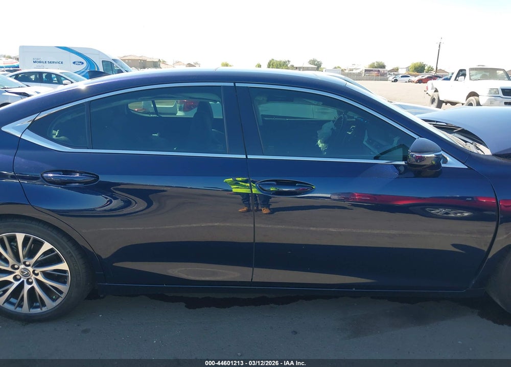 2019 LEXUS ES 350 VIN: JTHBZ1B15K2001242