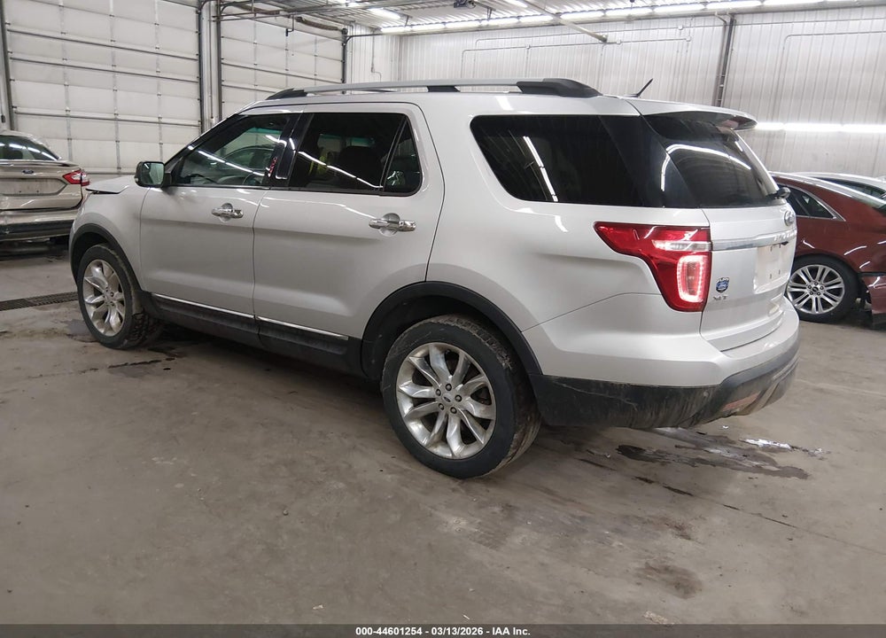 2015 FORD EXPLORER XLT VIN: 1FM5K8D88FGA02055