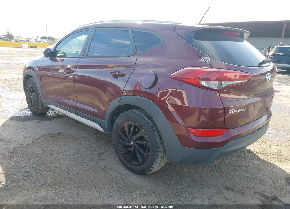2017 HYUNDAI TUCSON LIMITED VIN: KM8J3CA48HU465494