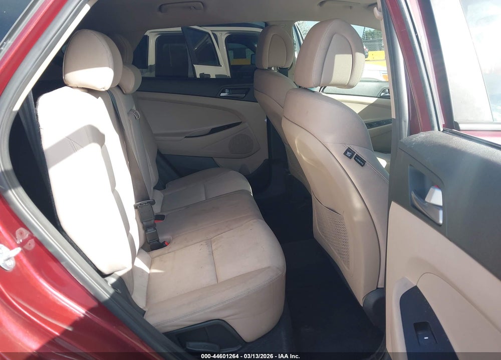 2017 HYUNDAI TUCSON LIMITED VIN: KM8J3CA48HU465494