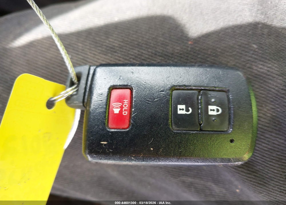2012 TOYOTA PRIUS C THREE VIN: JTDKDTB38C1016709
