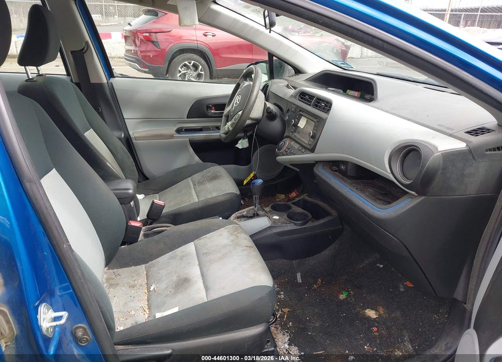 2012 TOYOTA PRIUS C THREE VIN: JTDKDTB38C1016709