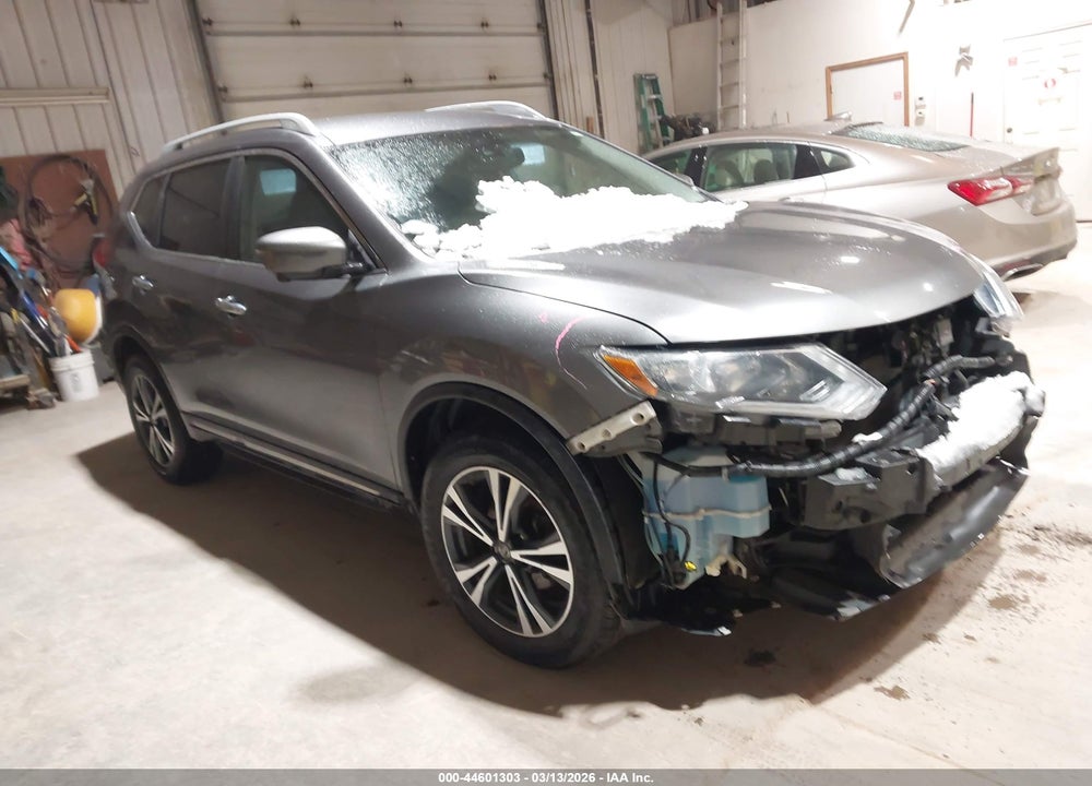 2018 NISSAN ROGUE SL VIN: 5N1AT2MV5JC728521