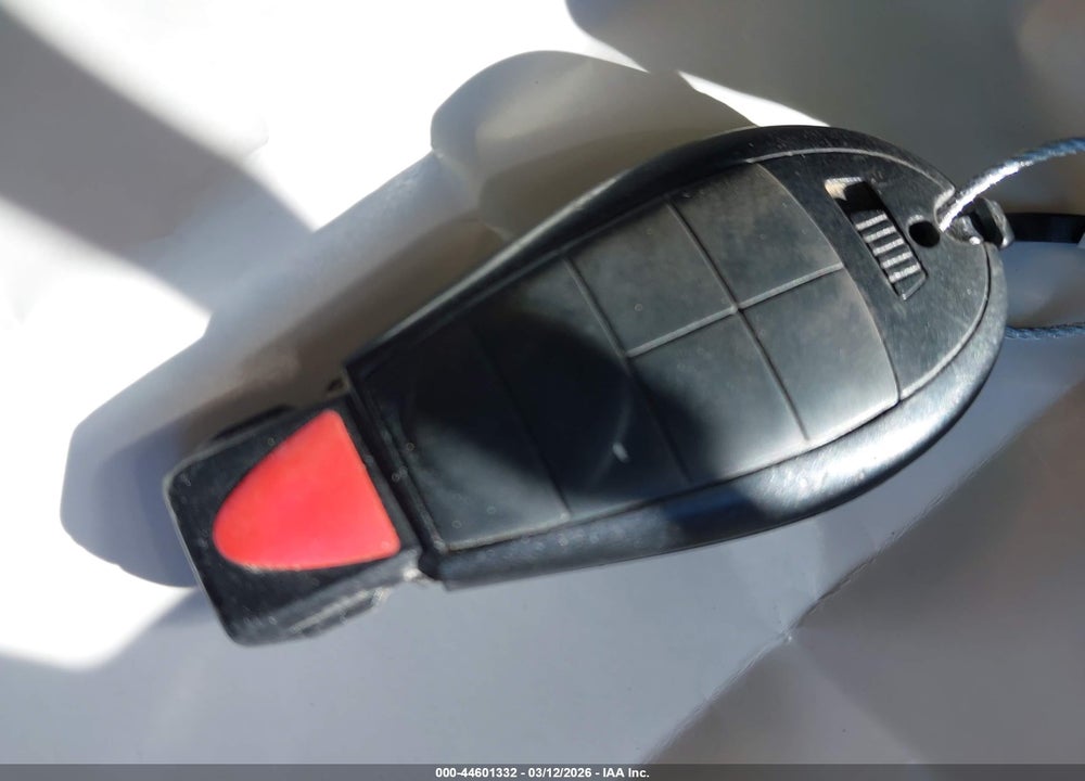 2012 DODGE GRAND CARAVAN SXT VIN: 2C4RDGCG1CR204085