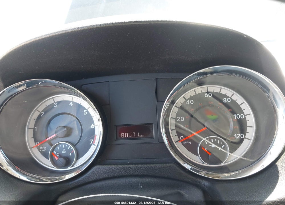 2012 DODGE GRAND CARAVAN SXT VIN: 2C4RDGCG1CR204085