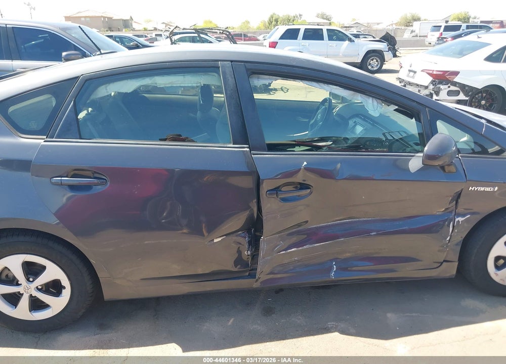 2013 TOYOTA PRIUS THREE VIN: JTDKN3DU1D1716639