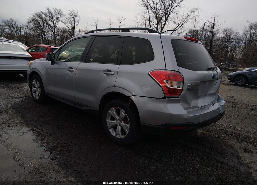 2014 SUBARU FORESTER 2.5I PREMIUM VIN: JF2SJAEC9EH555957