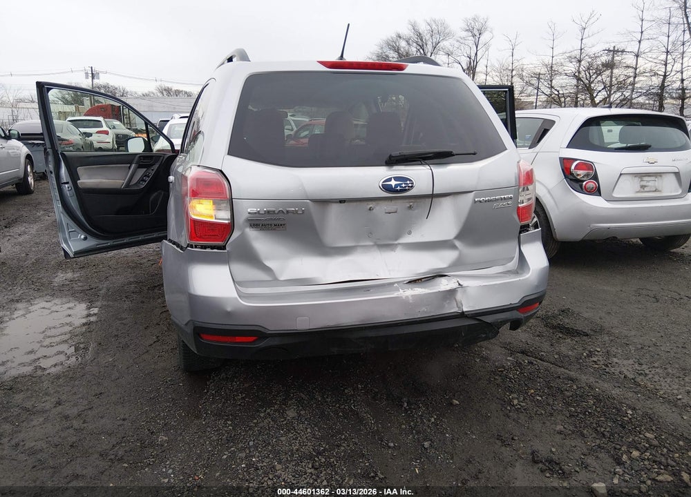 2014 SUBARU FORESTER 2.5I PREMIUM VIN: JF2SJAEC9EH555957