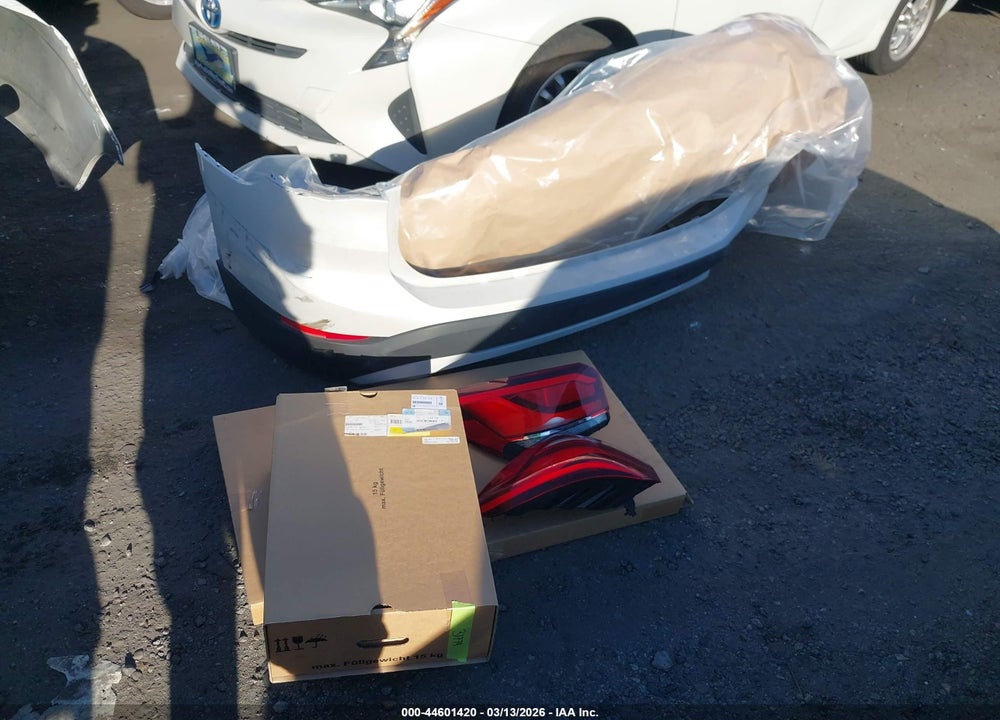 2021 BMW X1 SDRIVE28I VIN: WBXJG7C01M5T19102