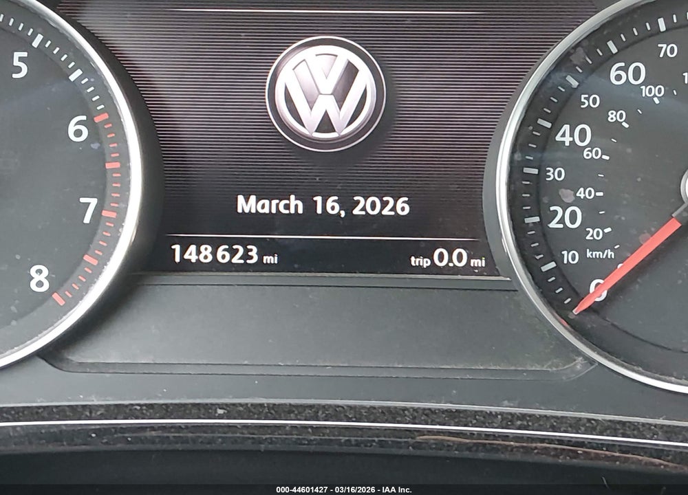2014 VOLKSWAGEN TOUAREG 3.6L SPORT VIN: WVGEF9BP6ED008442