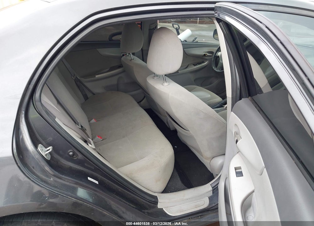 2010 TOYOTA COROLLA VIN: 1NXBU4EE0AZ251745