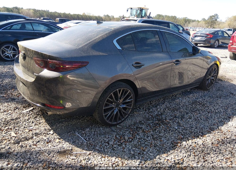 2019 MAZDA 3 PREFERRED PACKAGE VIN: 3MZBPADL5KM107427