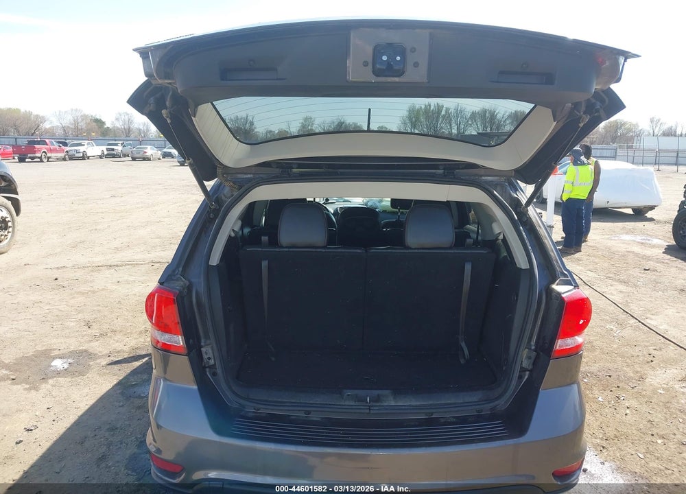2018 DODGE JOURNEY GT VIN: 3C4PDCEG1JT380190