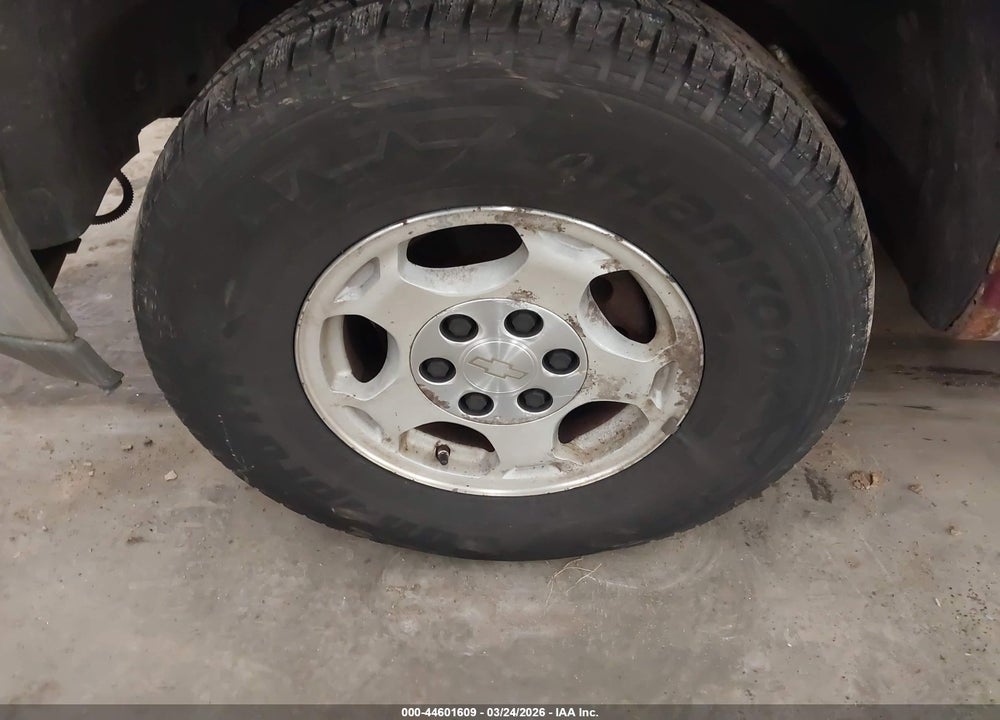 2006 CHEVROLET TAHOE LS VIN: 1GNEK13Z46R140600