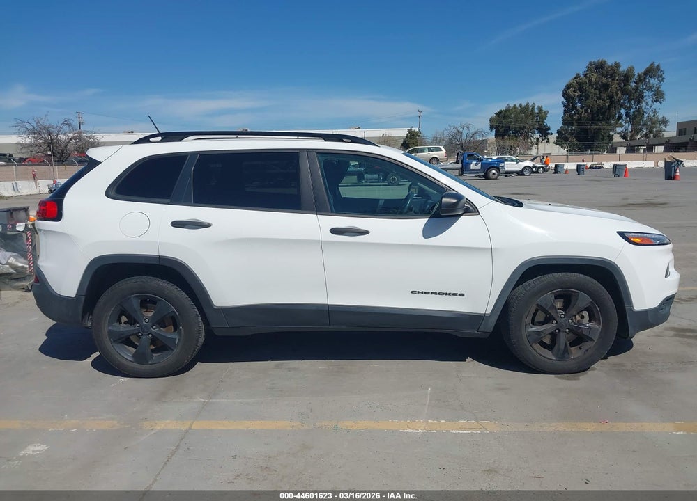 2016 JEEP CHEROKEE ALTITUDE VIN: 1C4PJMAB1GW375521
