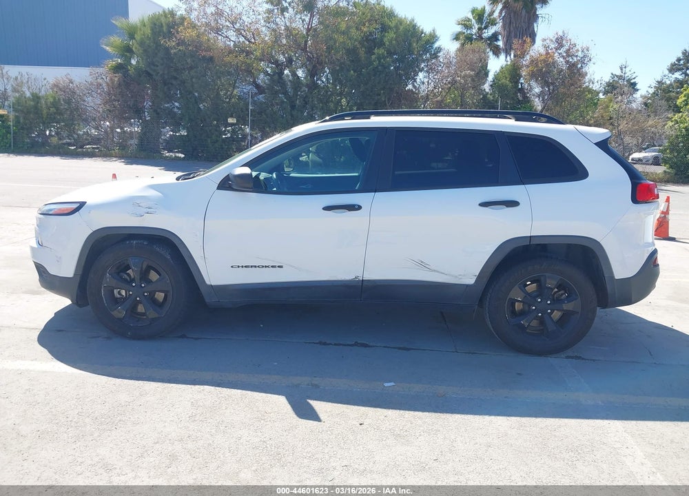 2016 JEEP CHEROKEE ALTITUDE VIN: 1C4PJMAB1GW375521