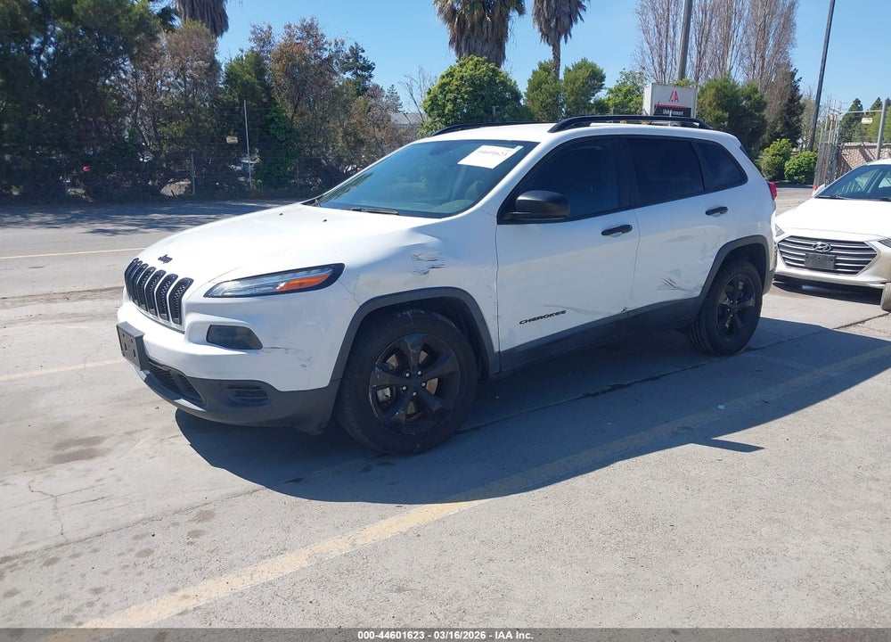 2016 JEEP CHEROKEE ALTITUDE VIN: 1C4PJMAB1GW375521