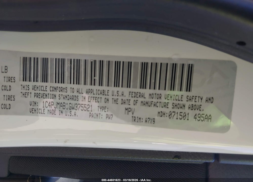 2016 JEEP CHEROKEE ALTITUDE VIN: 1C4PJMAB1GW375521