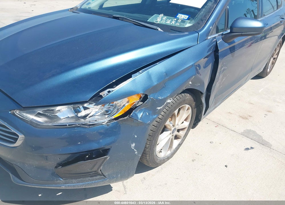 2019 FORD FUSION SE VIN: 3FA6P0HD9KR113743
