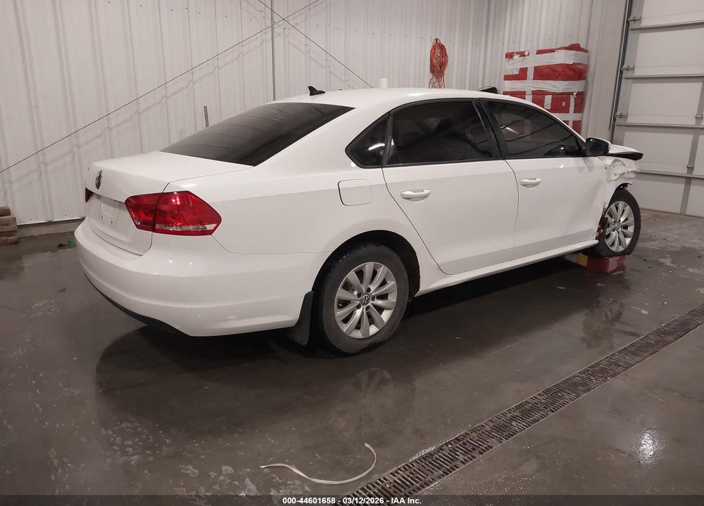 2014 VOLKSWAGEN PASSAT 2.5L WOLFSBURG EDITION VIN: 1VWAH7A38EC019946