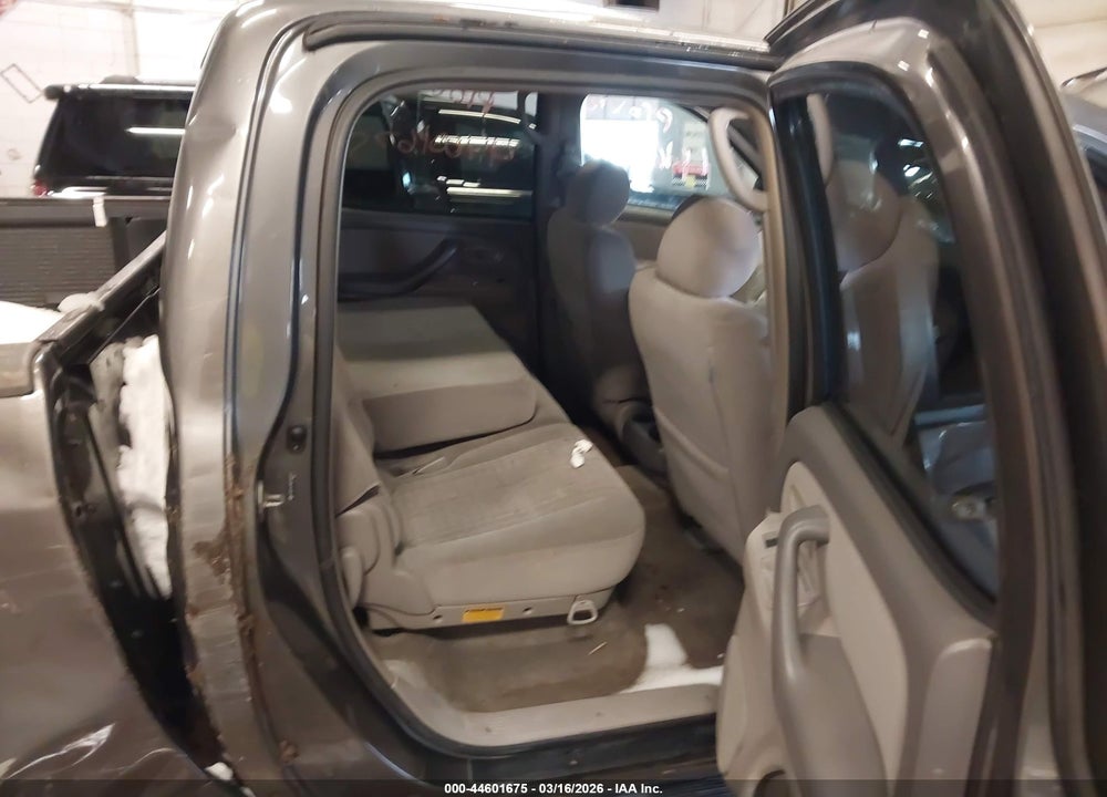 2006 TOYOTA TUNDRA SR5 V8 VIN: 5TBDT44166S540101