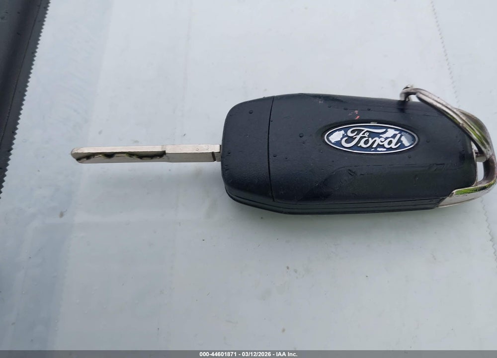 2014 FORD FUSION SE VIN: 3FA6P0HD7ER235120