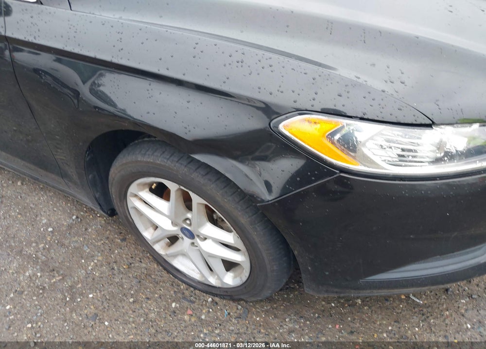 2014 FORD FUSION SE VIN: 3FA6P0HD7ER235120
