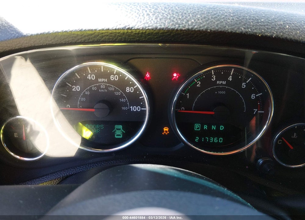 2012 JEEP WRANGLER UNLIMITED SAHARA VIN: 1C4BJWEG7CL284762