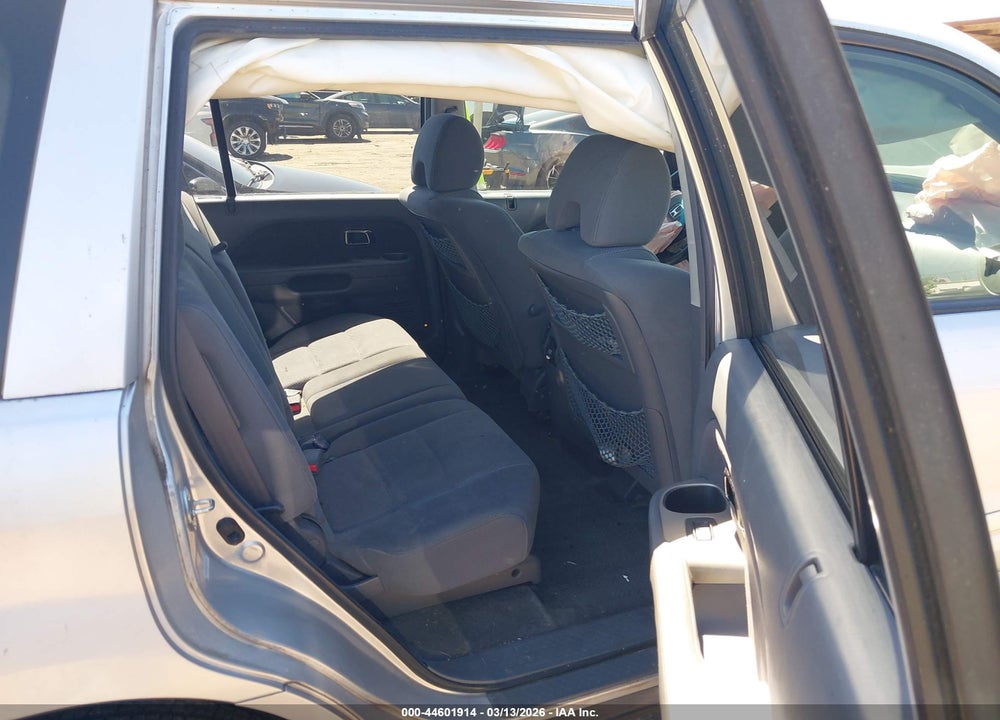 2006 HONDA PILOT EX VIN: 5FNYF28466B015309