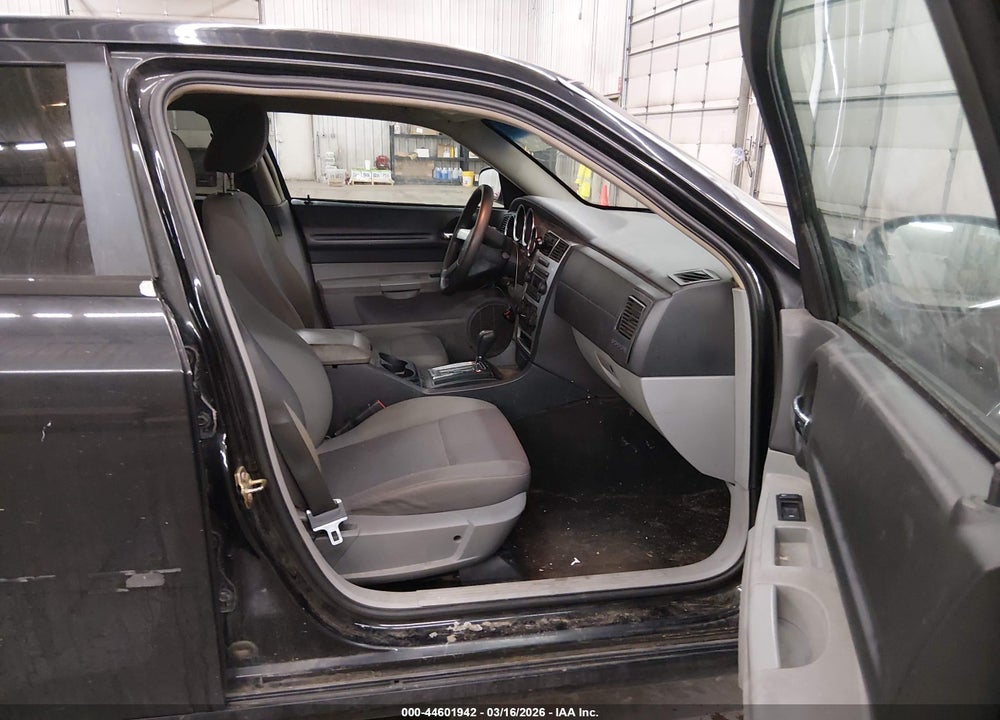 2006 DODGE MAGNUM VIN: 2D4FV47V06H442577