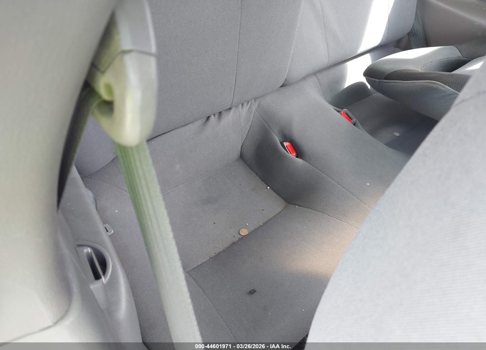 2001 TOYOTA CELICA GT VIN: JTDDR32T510079103