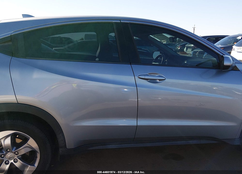 2018 HONDA HR-V LX VIN: 3CZRU6H37JG715782