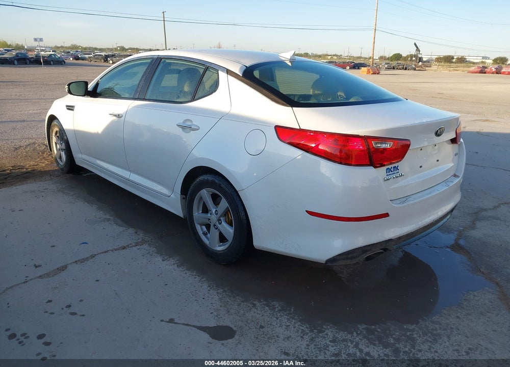 2015 KIA OPTIMA LX VIN: KNAGM4A79F5636821