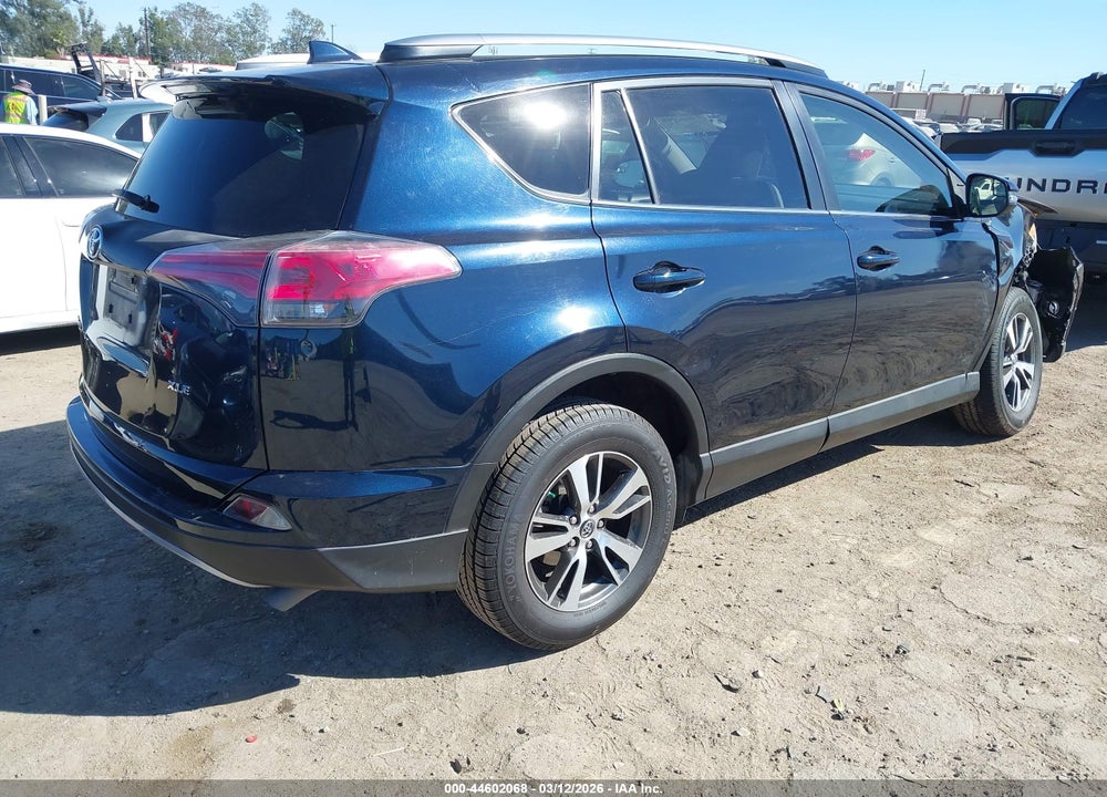 2017 TOYOTA RAV4 XLE VIN: JTMWFREV3HJ714745